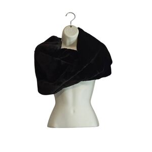 Aldo Infinity Faux Fur Women's Cowl Cozy Scarf Black 100% Polyester